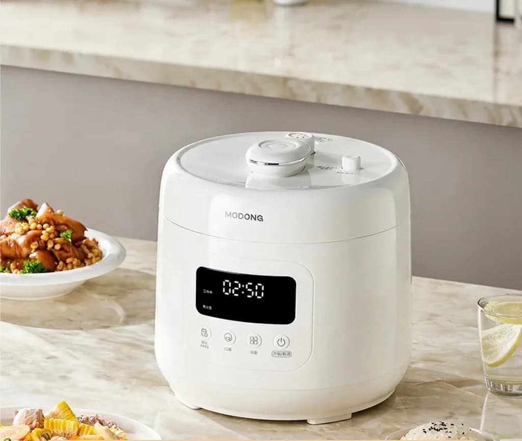 Електрична скороварка 4L із керамічною чашею, 800W, таймер 17-24H